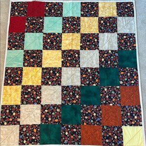 Project Linus Handmade Child’s Quilt Tiny Frogs Print 48”x42”